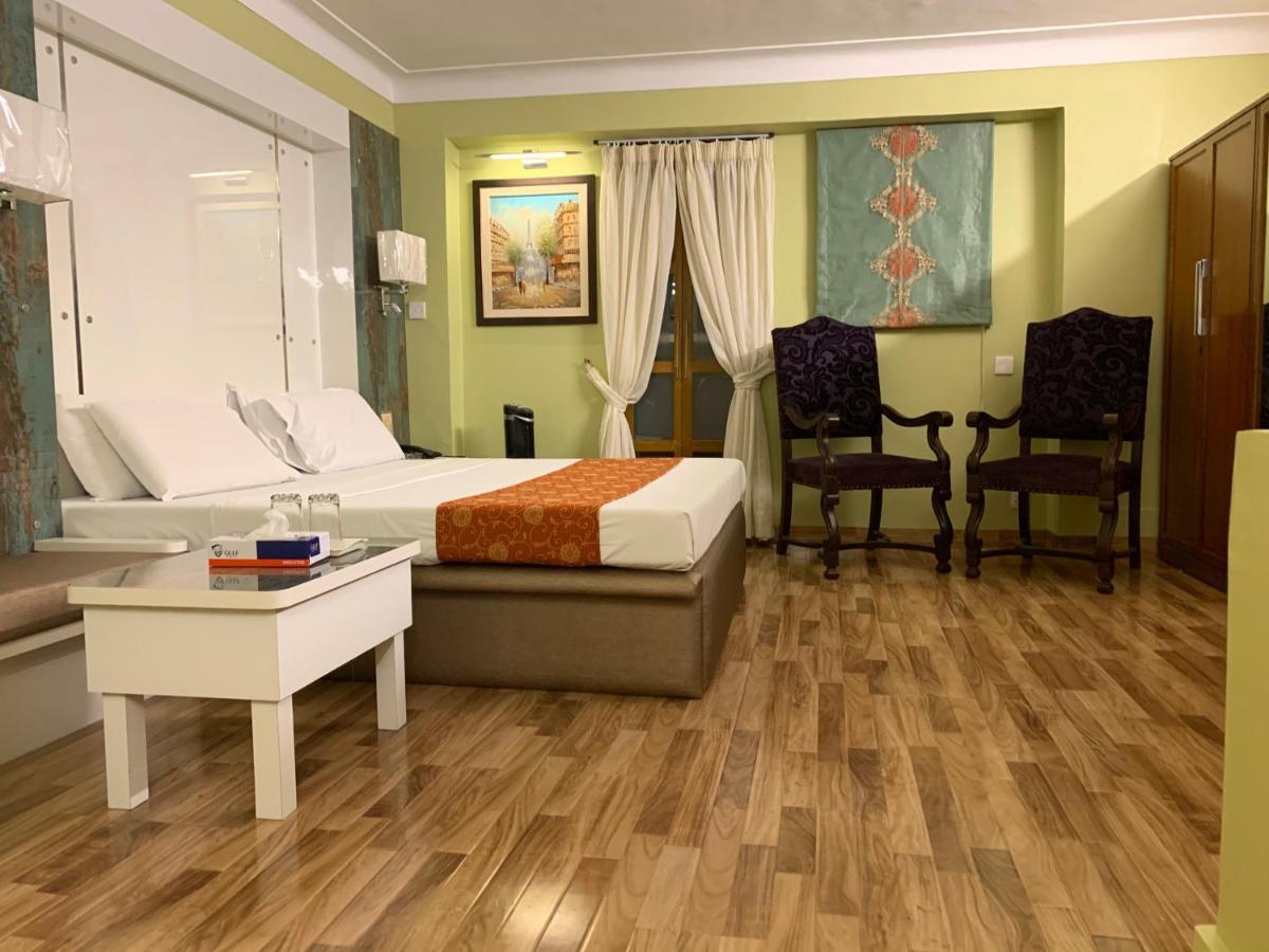 Star Guest House Karachi Eksteriør bilde